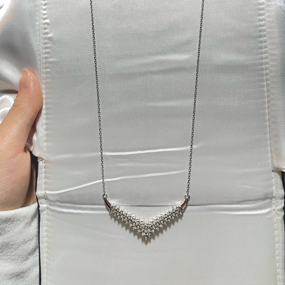 ❗️SALE❗️Effy diamonds sterling silver necklace